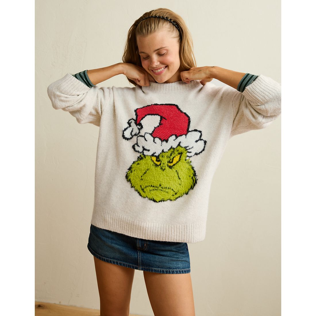 American Eagle AE Whoa So Soft Grinch Graphic Oversized Sweater
