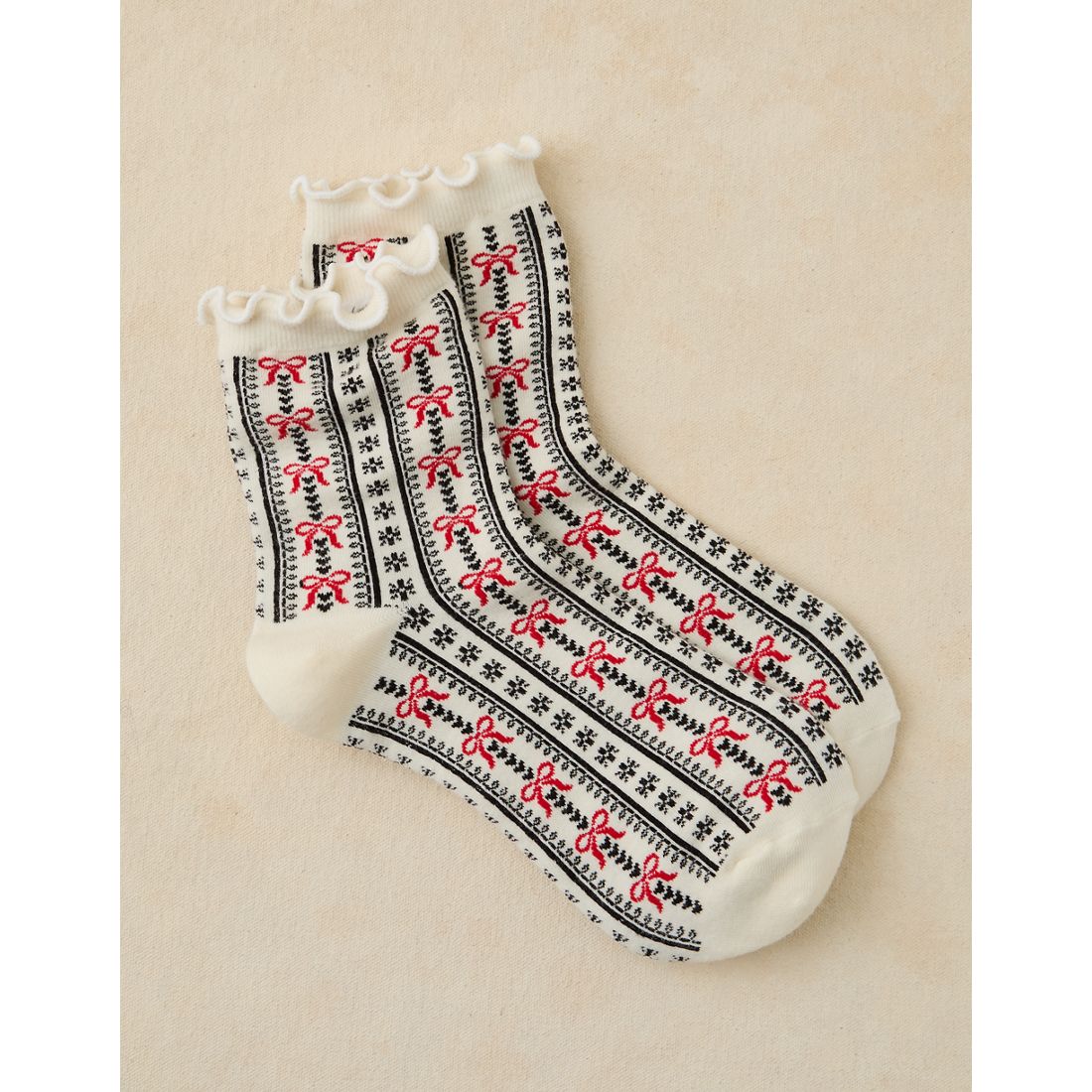 American Eagle AE Graphic Ruffled Cropped Crew Socks