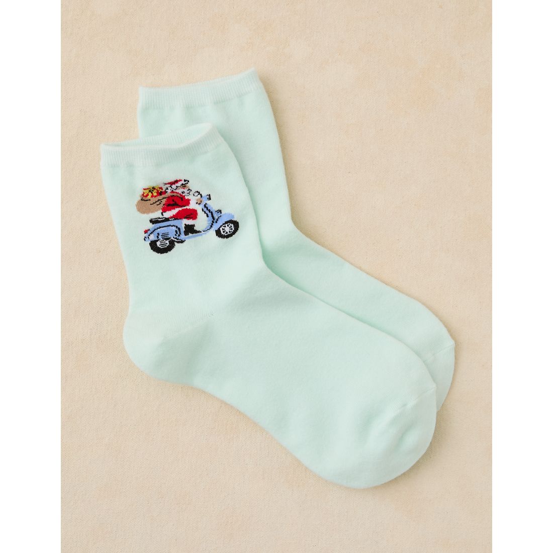 American Eagle AE Graphic Ruffled Cropped Crew Socks