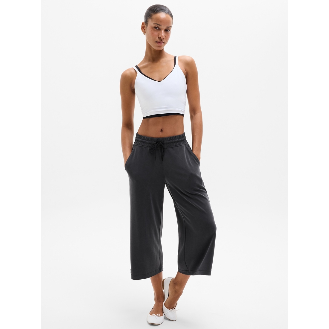 Athleta Women's Seasoft Wide Crop Pant