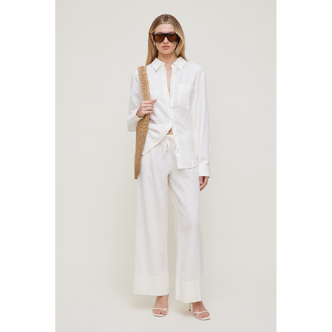 Dynamite Leo Linen Wide Leg Pants