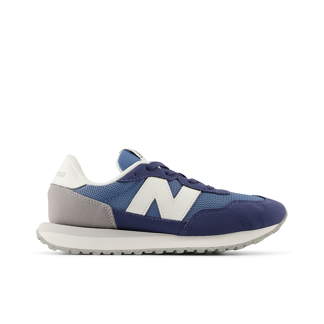 Outlet new balance torino hotsell