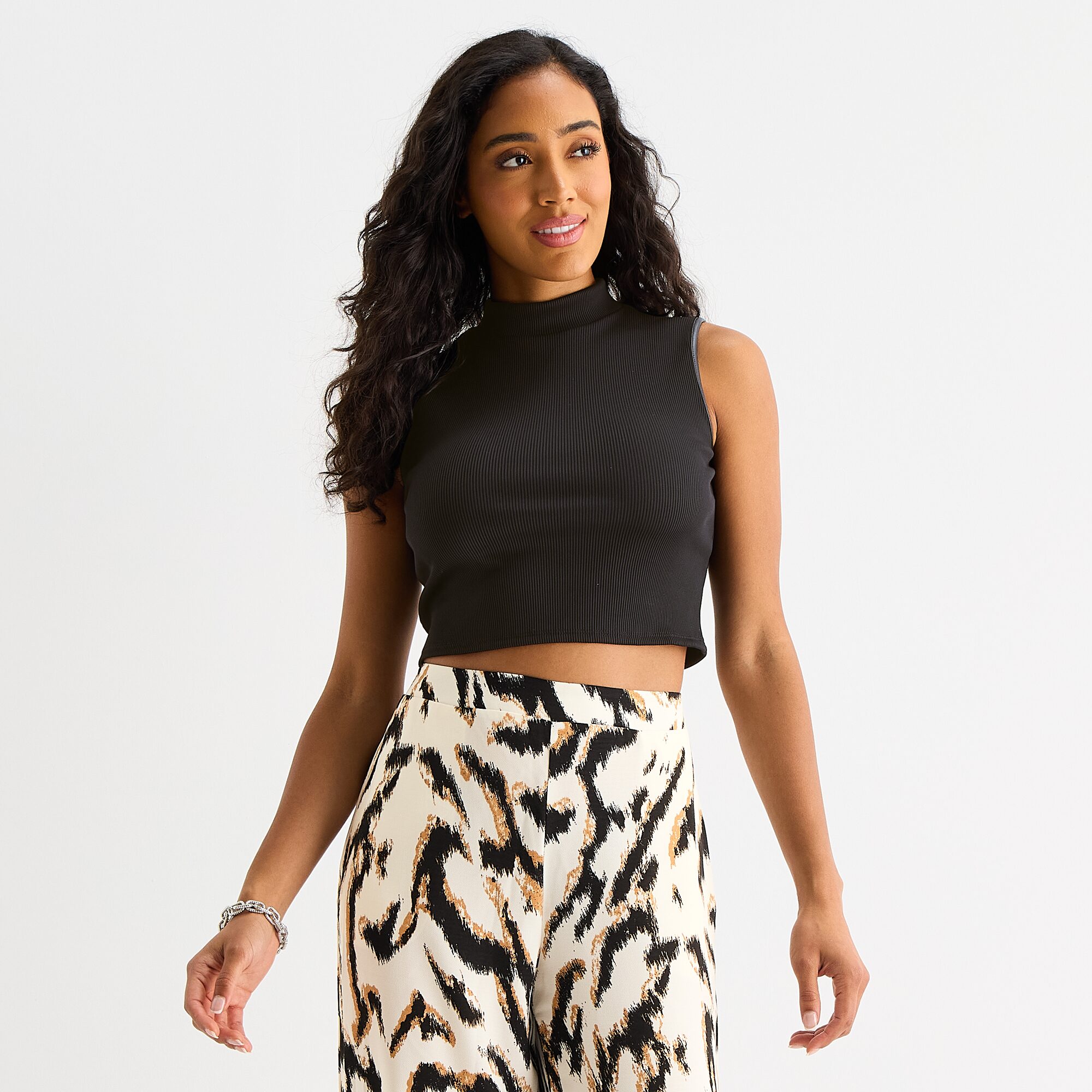 Bold Elements Womens Sleeveless Mock Neck Top
