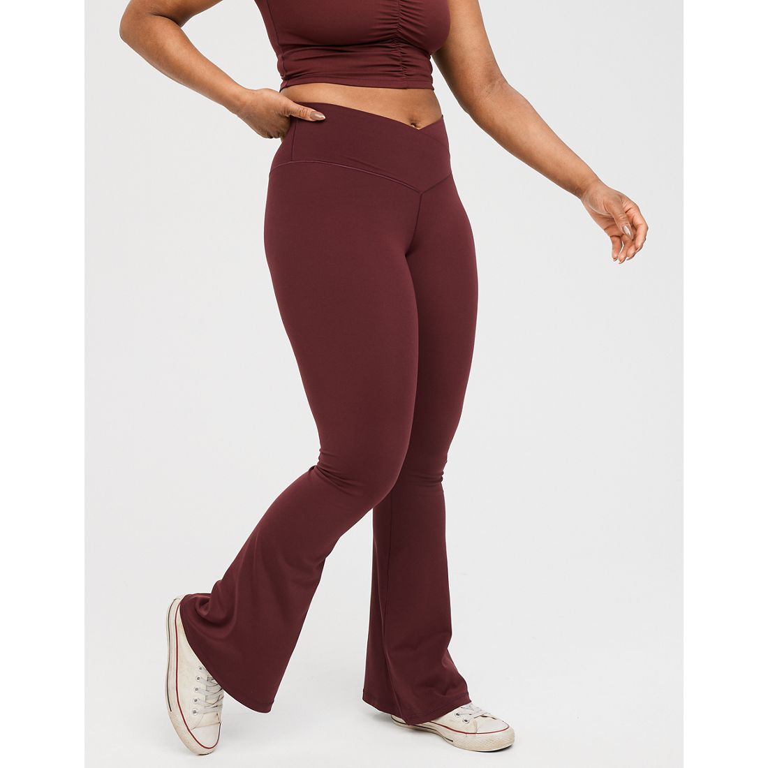 Offline Real Me High Waisted Crossover Flare Legging