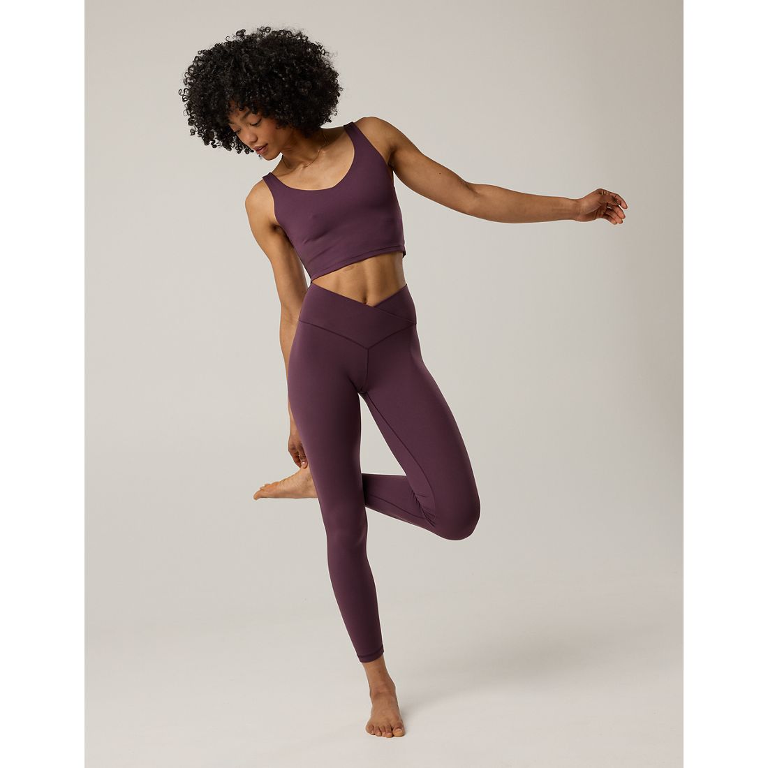 Offline Real Me High Waisted Crossover Legging