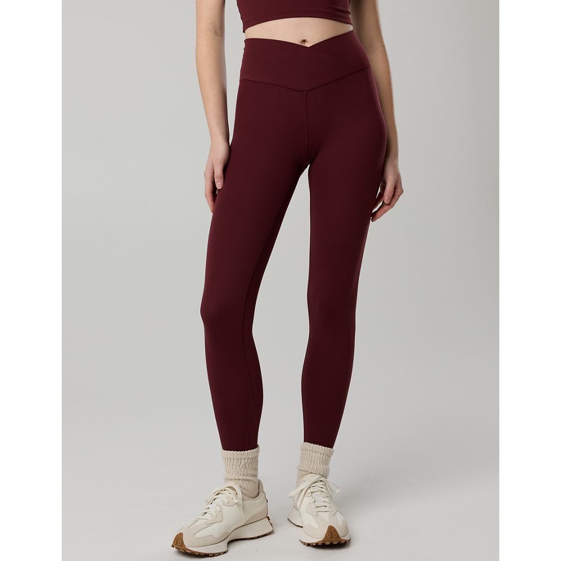 Offline Real Me High Waisted Crossover Legging
