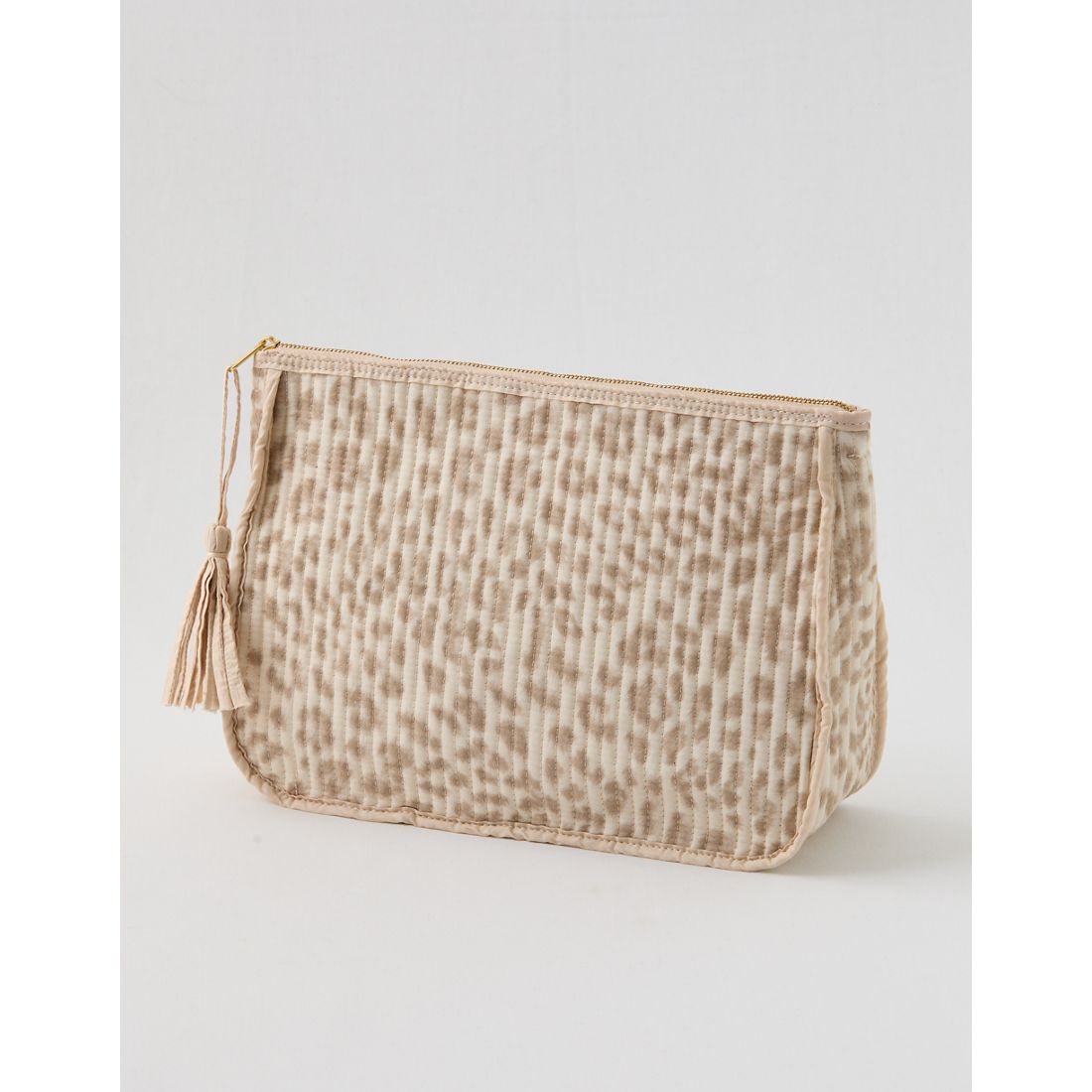 Aerie Quilted Pouch