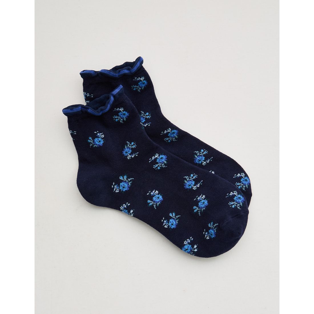 Aerie Mini Ruffle Quarter Socks
