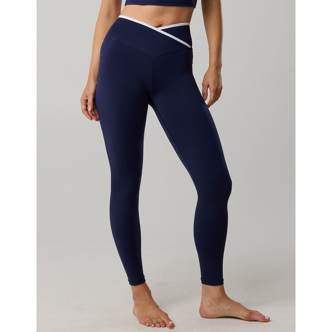Offline Real Me Tipped High Waisted Crossover Legging