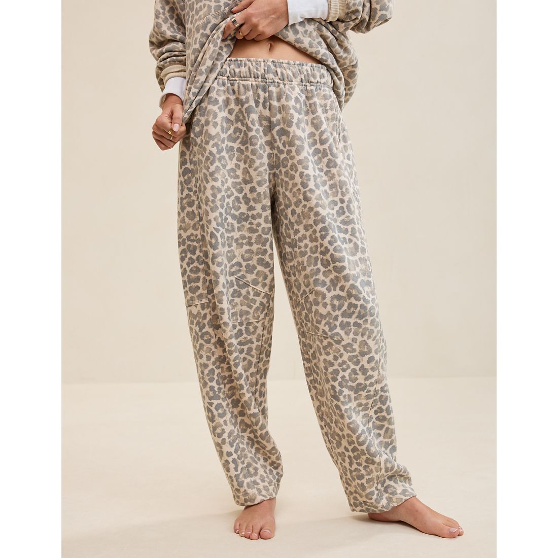 Aerie Oh Zip! Barrel Pant