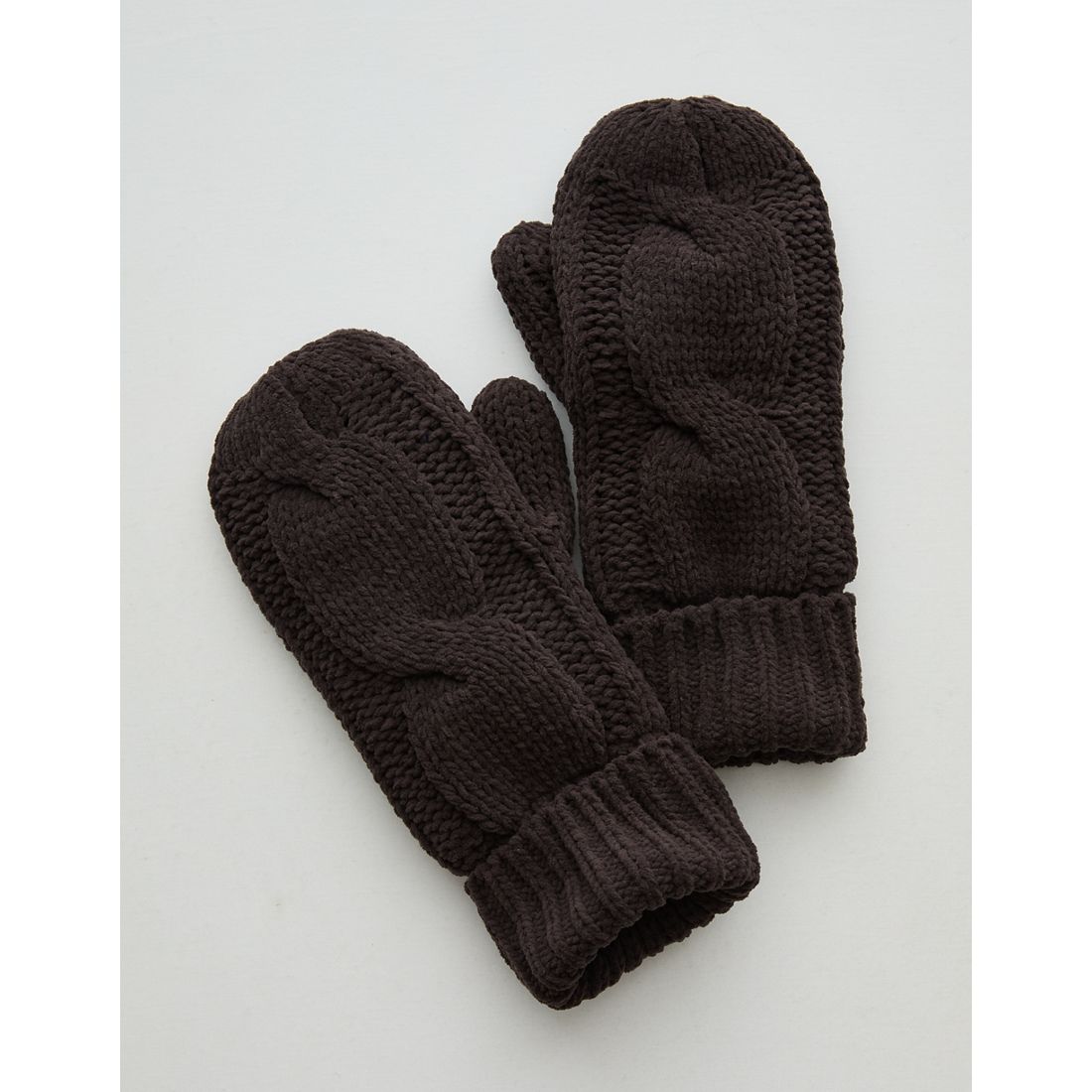 Aerie Cable Mittens