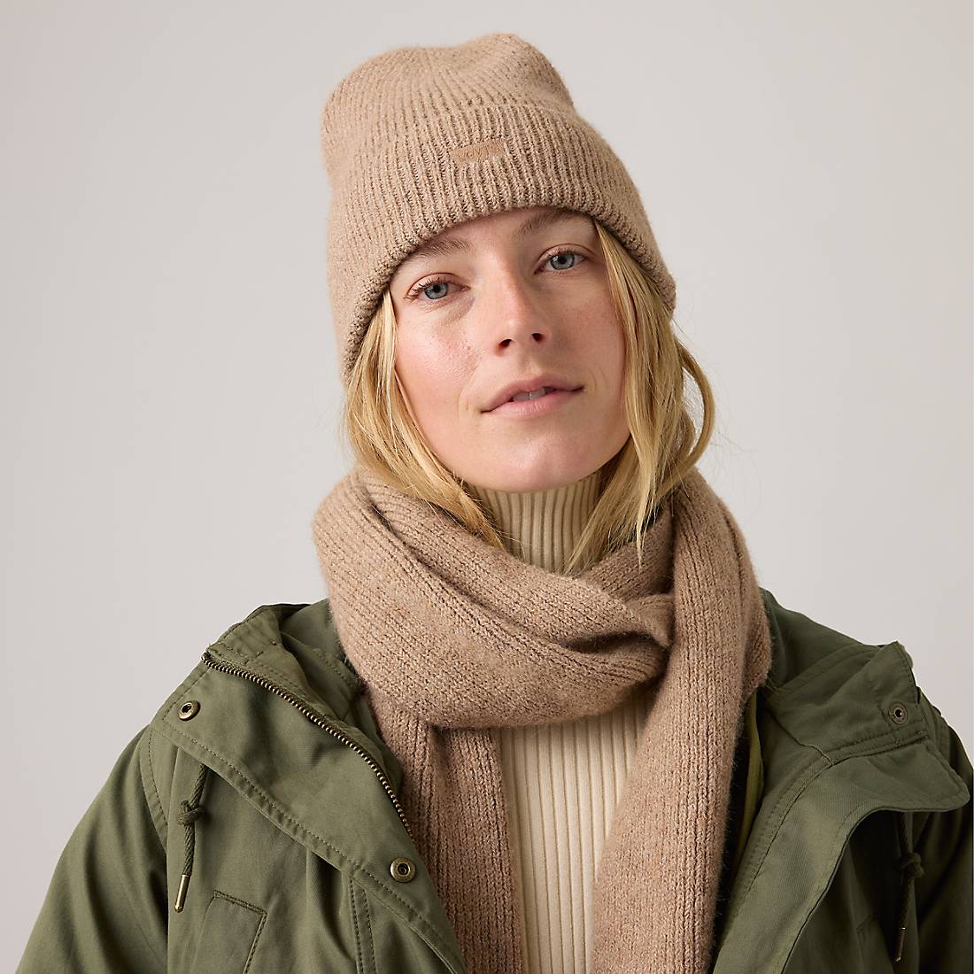 Levi s Women's Essential Beanie