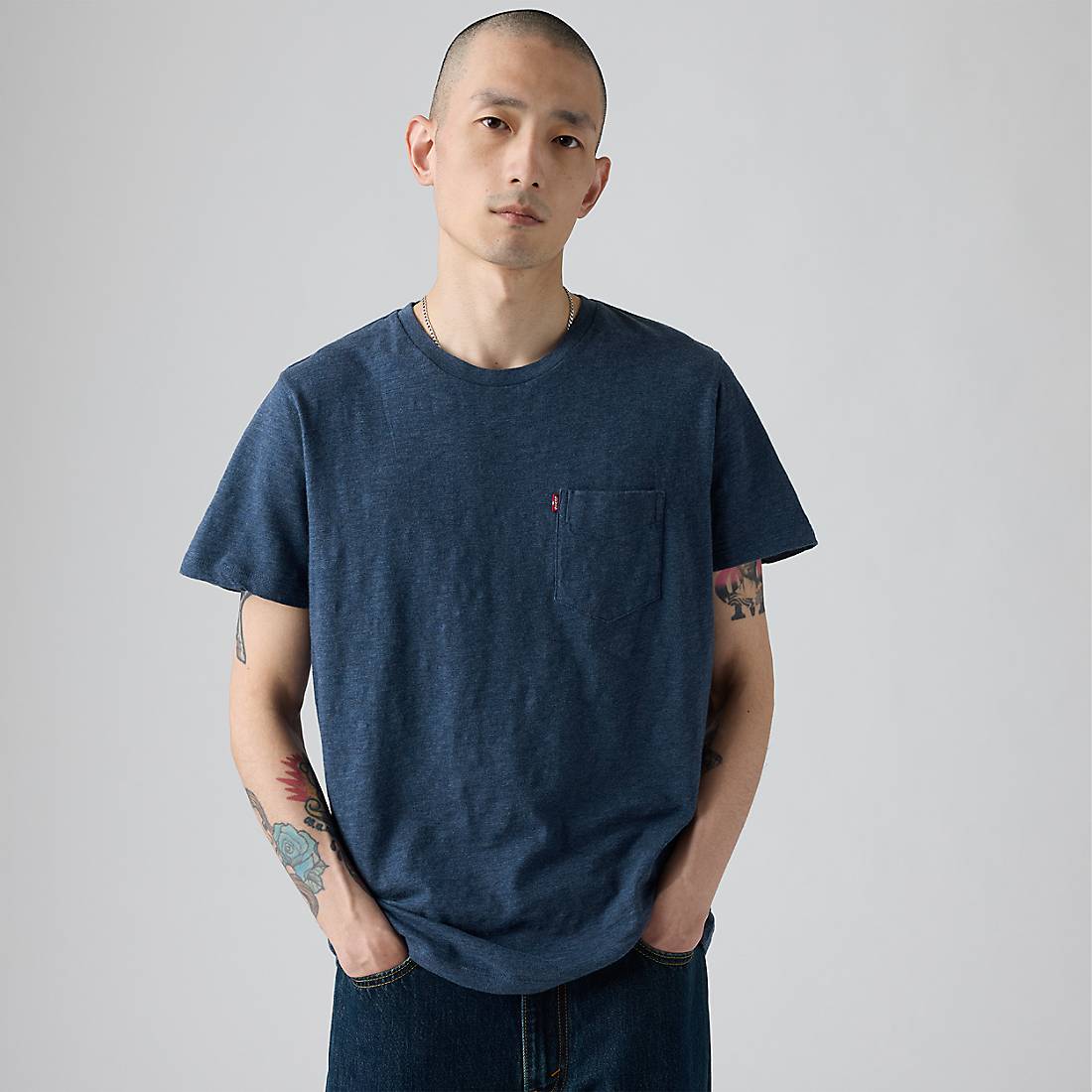 Levi's Classic Pocket T-Shirt