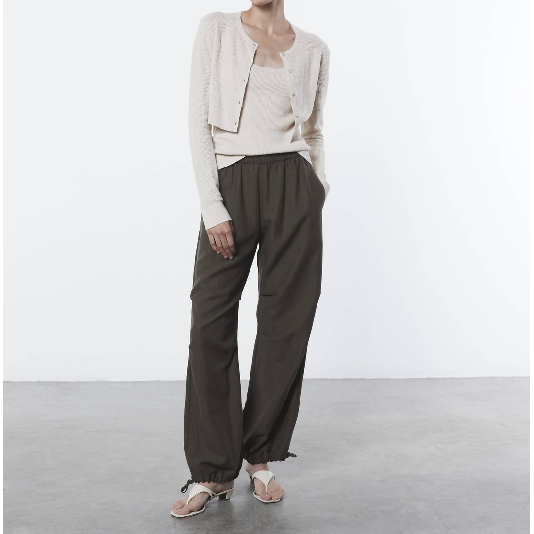 BAL（バル）の「【BAL（バル）/2024秋冬】NPC TWILL FLIGHT PANT