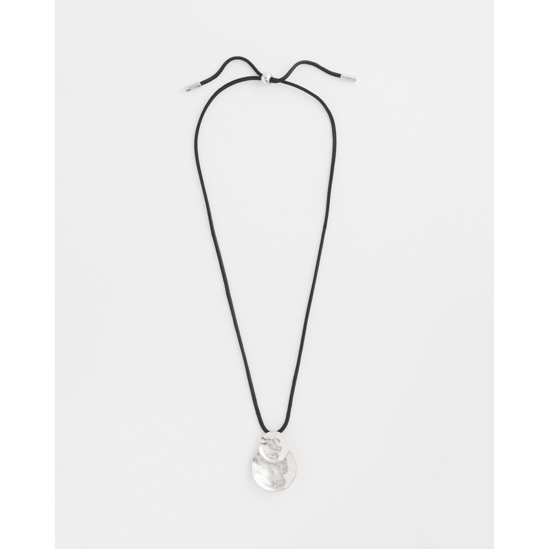 Women's Silver Tone Circles Pendant Necklace in Metallic Women's Silver Tone Circles Pendant Necklace in Metallic