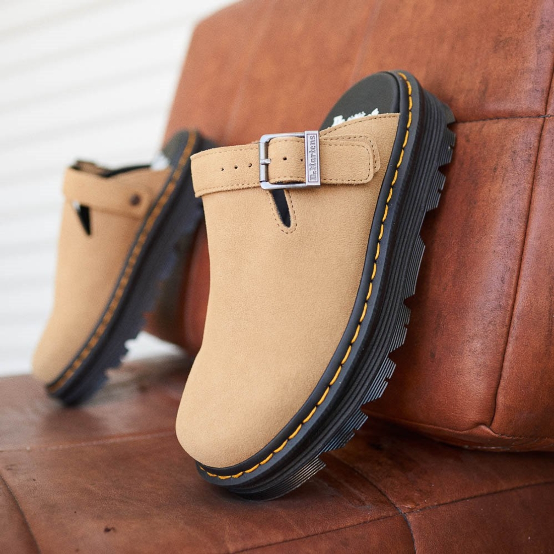 BestAngleミンク ブラウン Vince Camuto Leather Backstrap Sandals - Naima - QVC.com