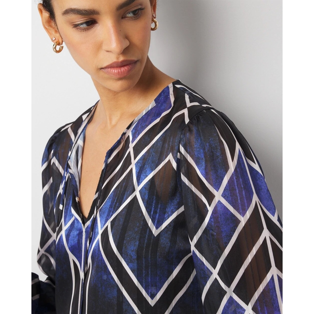 買い誠実 Tie Neck Blouse available now at Hamilton Town Center トップス