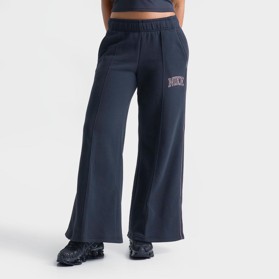 womens navy blue nike sweatpants