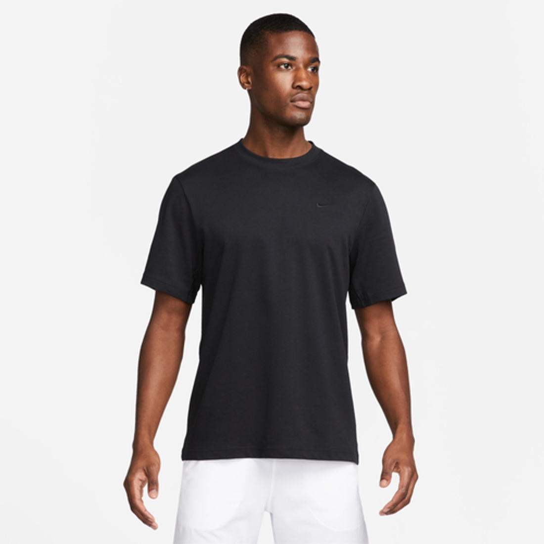 nike centre logo t shirt mens