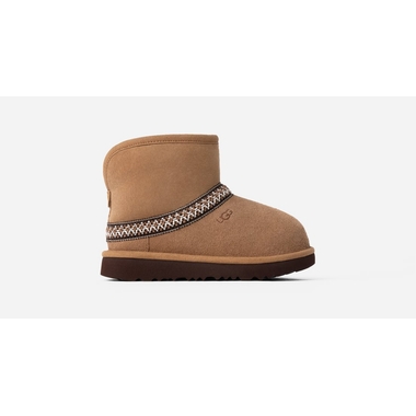 Ashton Chelsea Leather Boots available now at Great Mall® Ashton Chelsea Leather Boots available now at Great Mall®