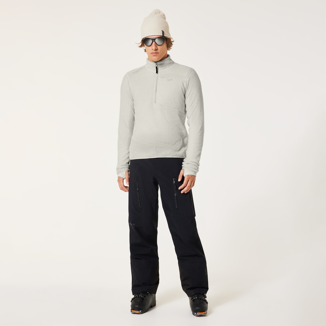 Oakley Men's Bowls Alpha Half Zip Sweatshirt available now at Opry