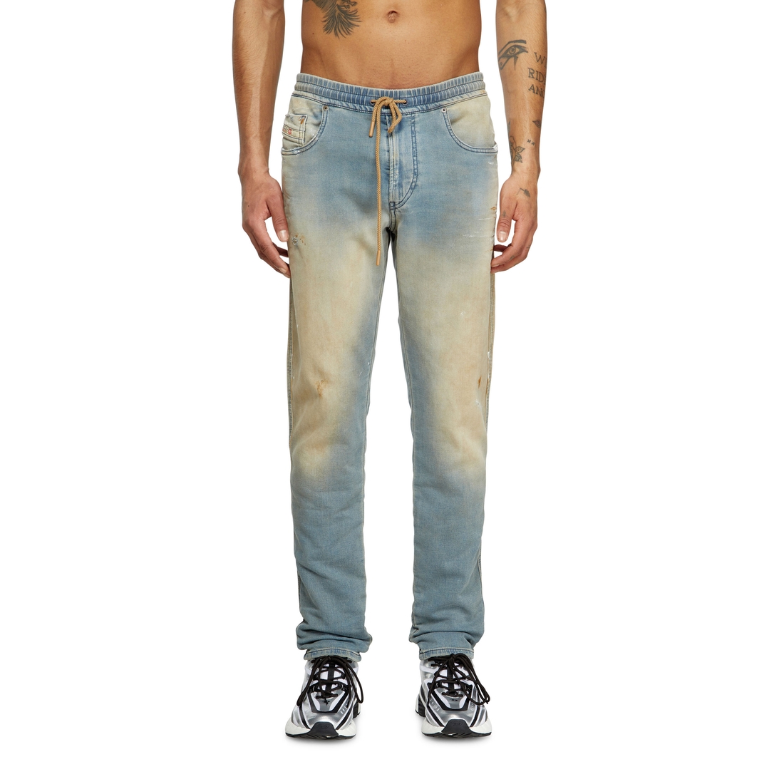 Slim 2060 D-Strukt Joggjeans available now at Burlington Mall® Slim 2060 D-Strukt Joggjeans available now at Burlington Mall®