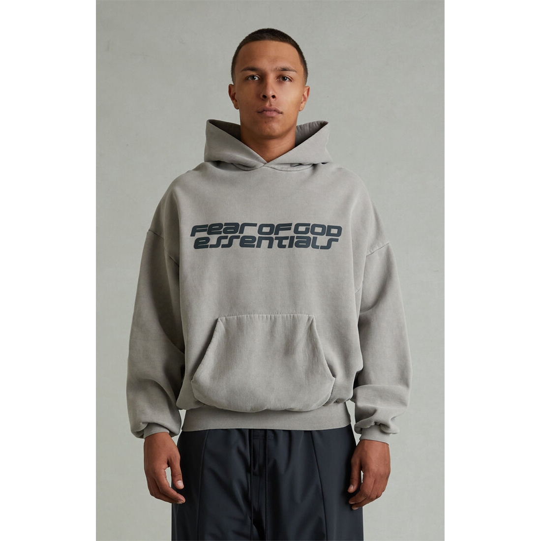 Fear of God Essentials Men's Smoke Grey '90s Fleece Hoodie