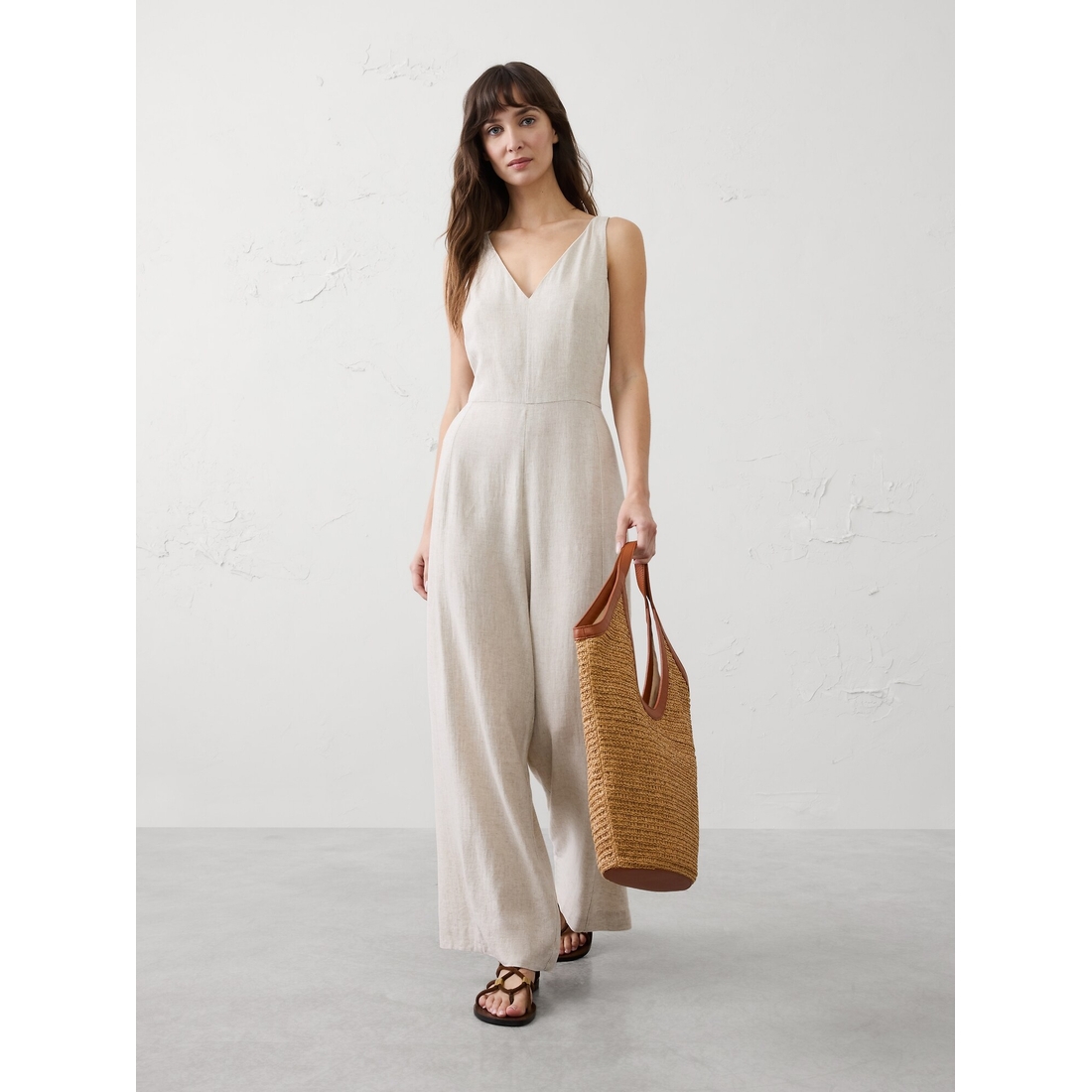 ディオール　バナナリバプリック Linen-Blend V-Neck Jumpsuit available now at Grapevine Mills®