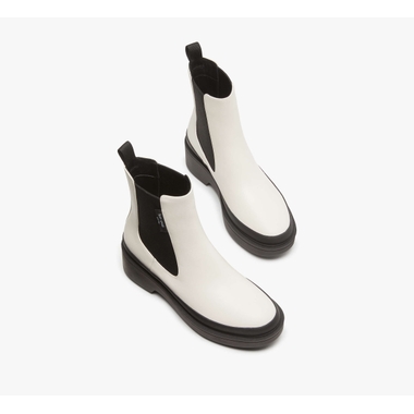 【Kate Spade】Drew Heeled Chelsea Bootie ◆国内発送◆ Kate Spade】Drew Heeled Chelsea Bootie ◇国内発送◇