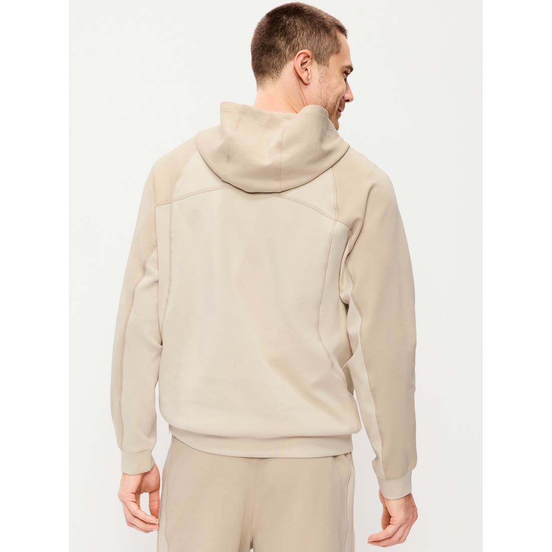 Dynamic Fleece Popover Hoodie available now at Gilroy Premium Outlets®