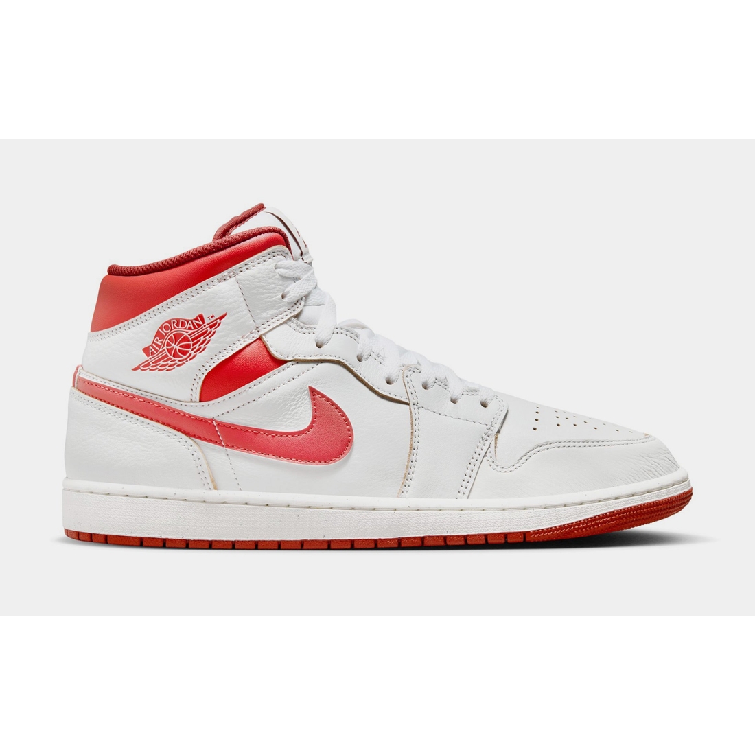 Air Jordan 1 Retro Mid SE Dune Red Mens Lifestyle Shoes available