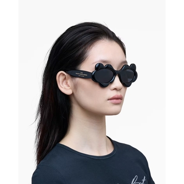 The J Marc Square Sunglasses available now at Woodbury  display picture 3
