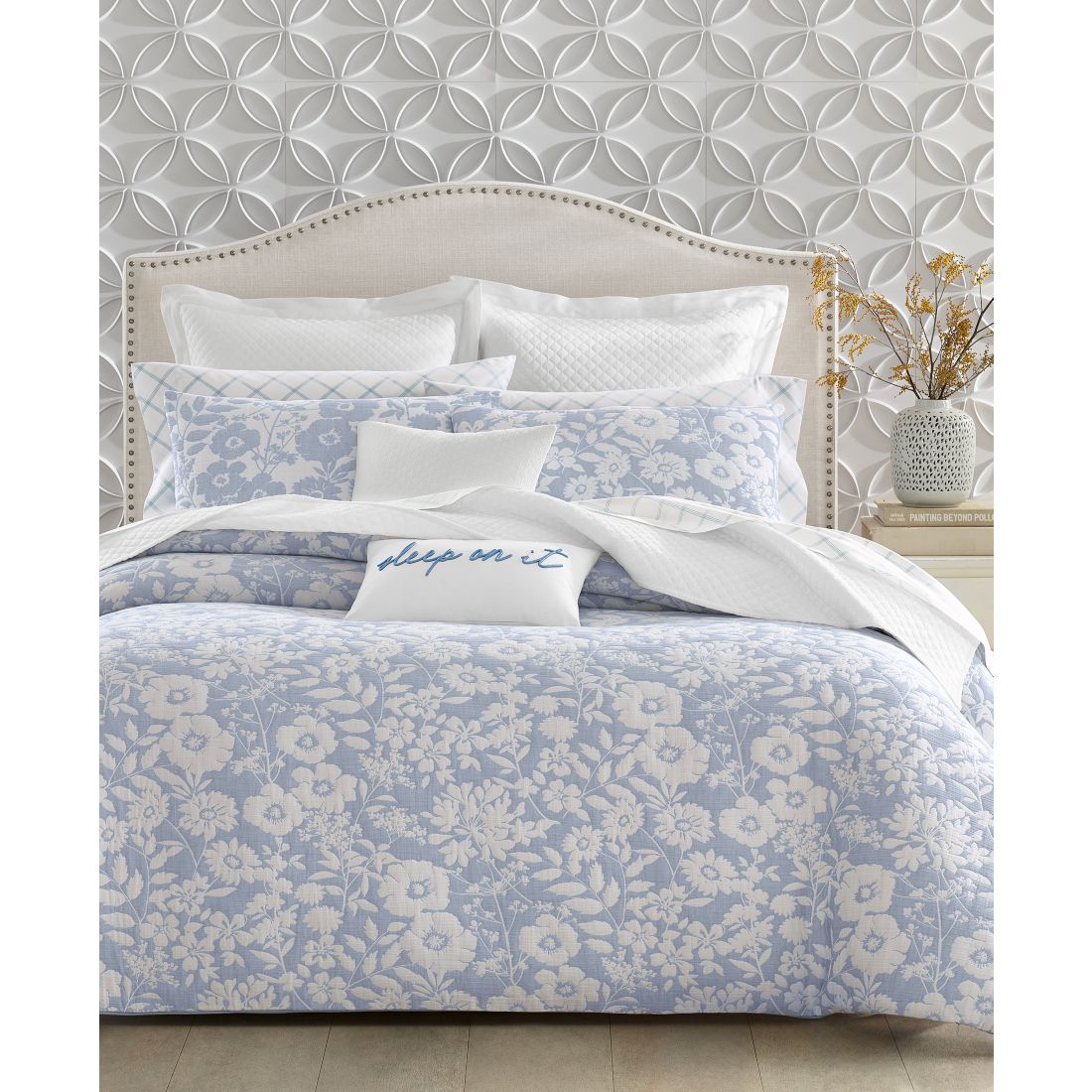 Charter deals Club Medium King Comforter