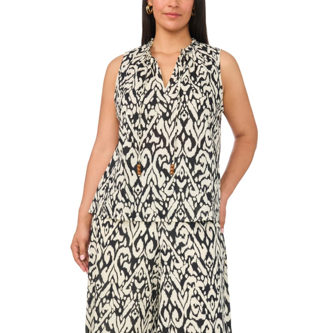 Vince Camuto Plus Size V-Neck Sleeveless Flowy Shell Top