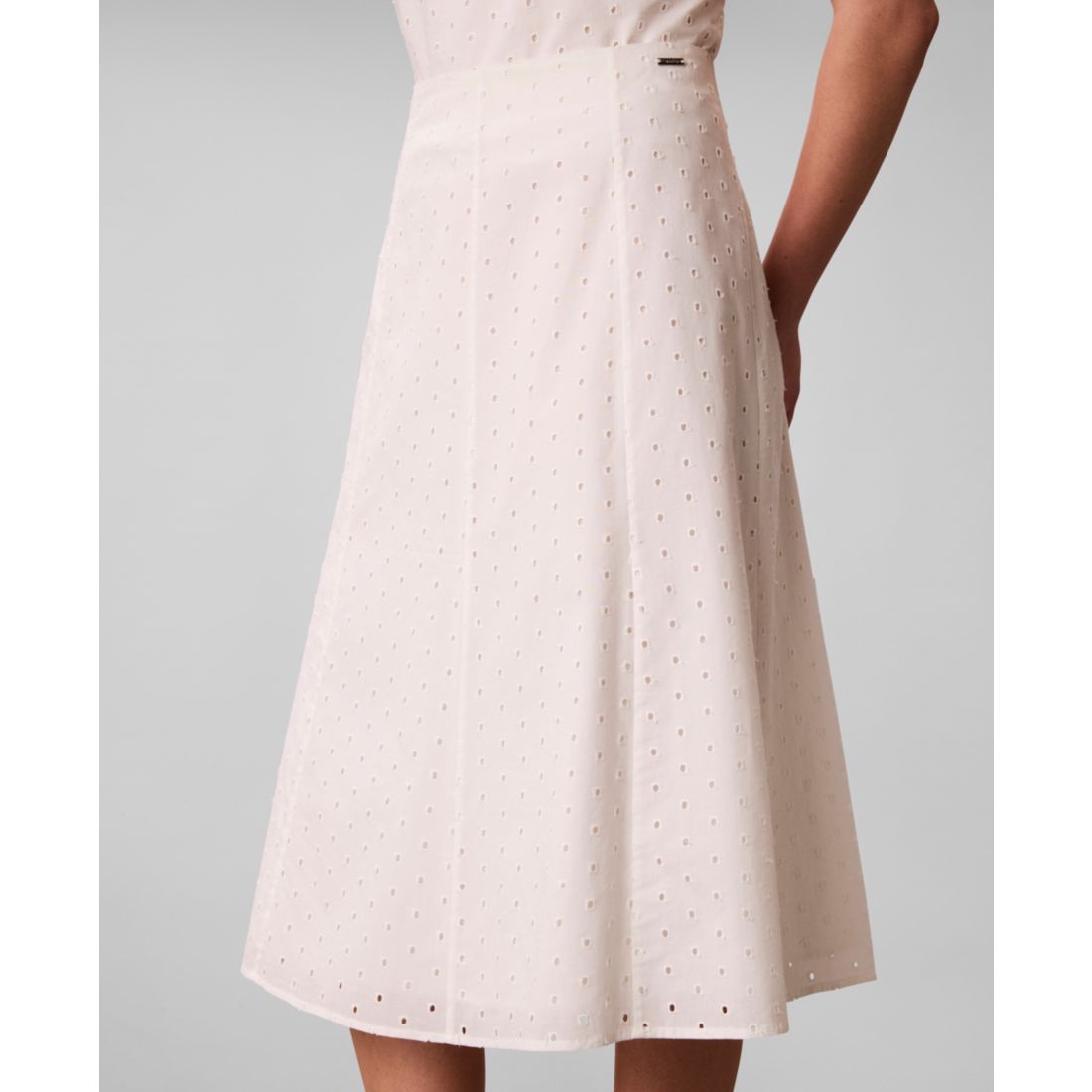Calvin Klein Women's Classic Fit Pull-On Midi Skirt