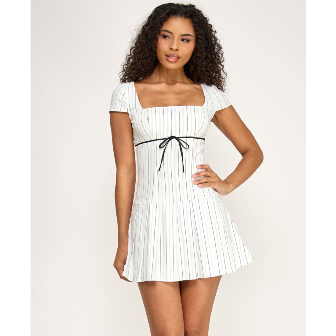 B Darlin Juniors' Striped Pleated Mini Dress