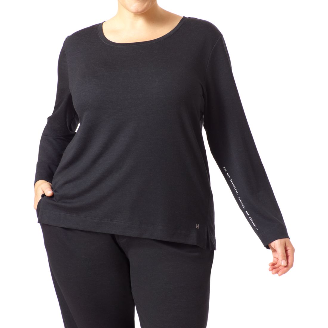 Hue Plus Size Solid Long Sleeve Lounge T-Shirt