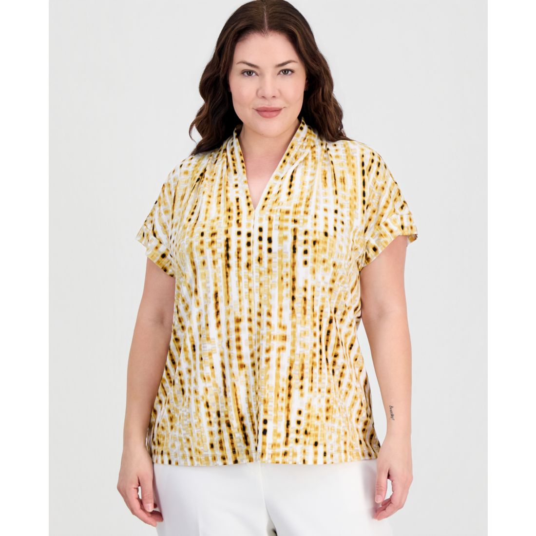 Kasper Plus Size Printed V-Neck Short-Sleeve Blouse