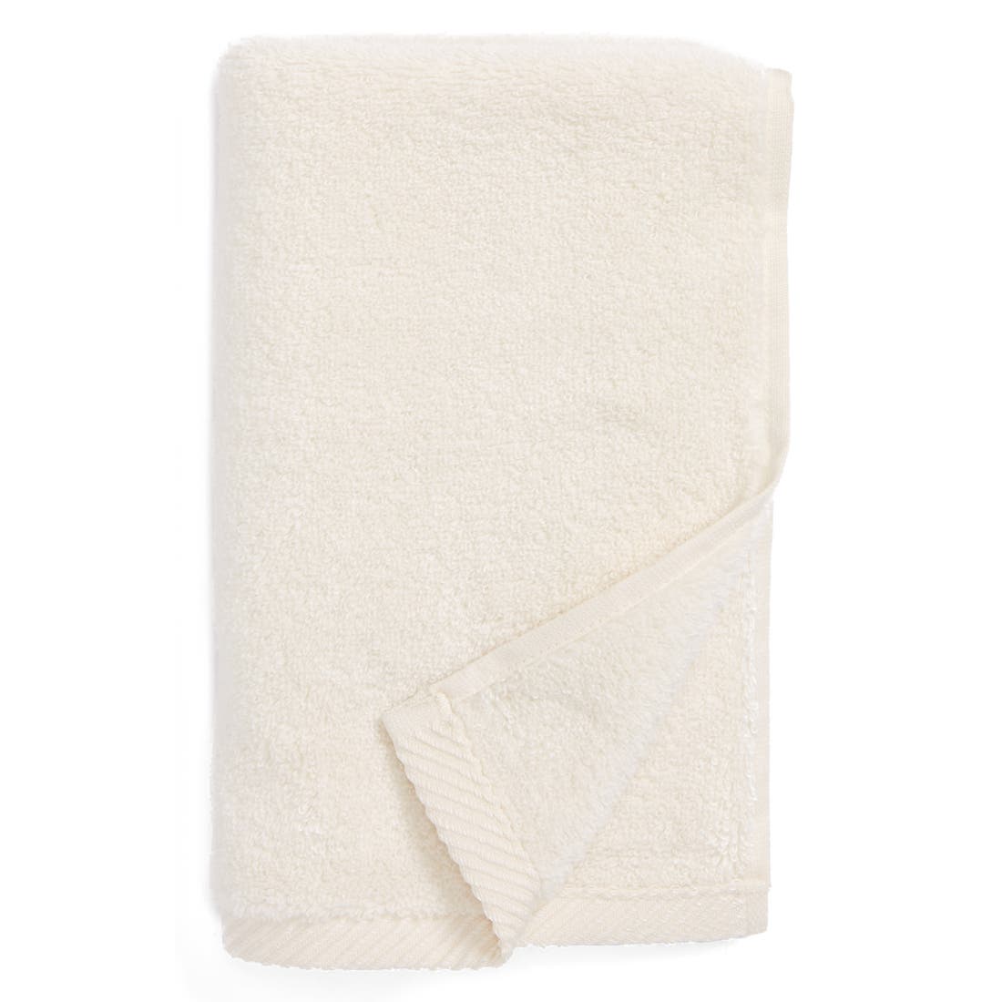 Matouk Milagro Fingertip Towel