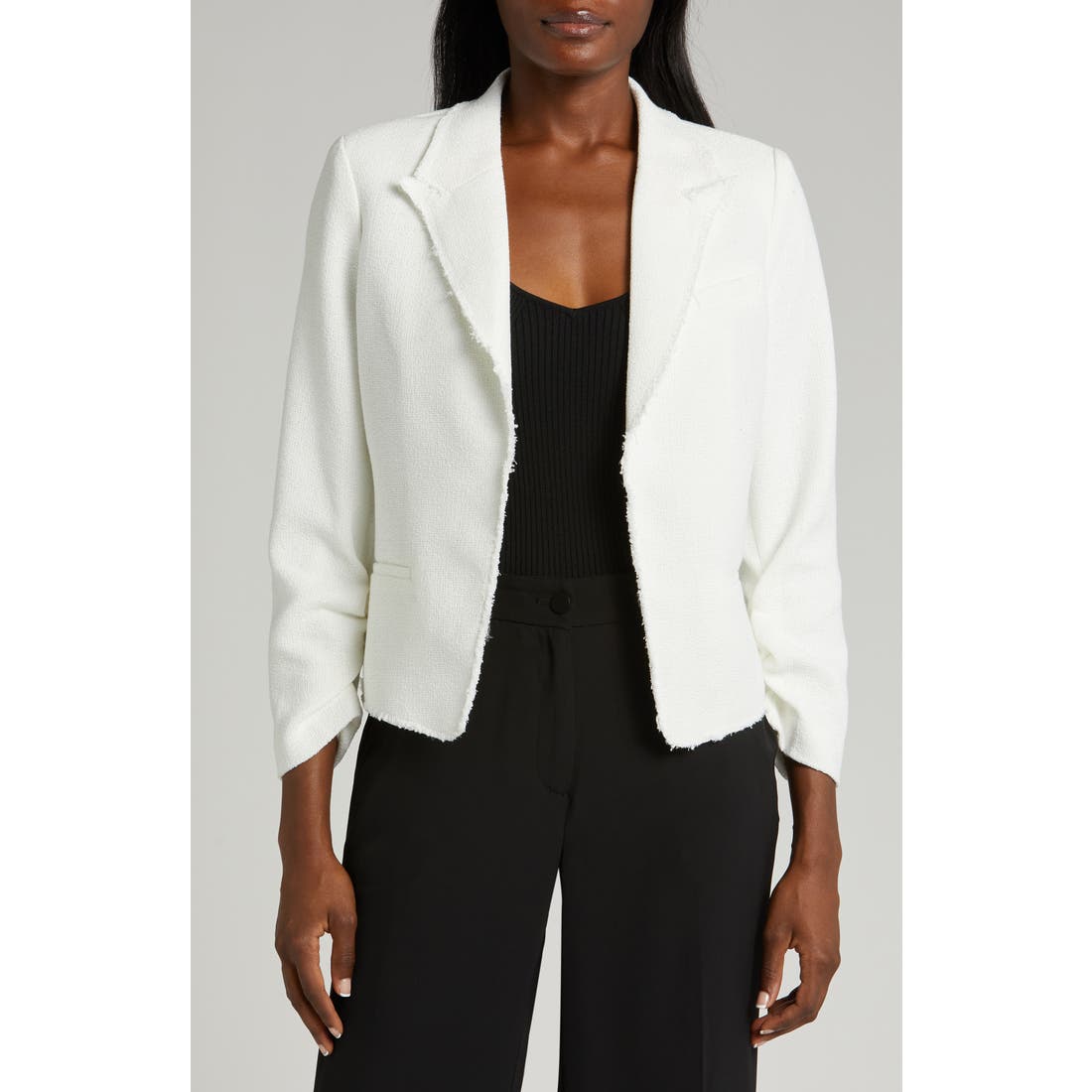 Halogen(r) ) Raw Hem Crop Blazer