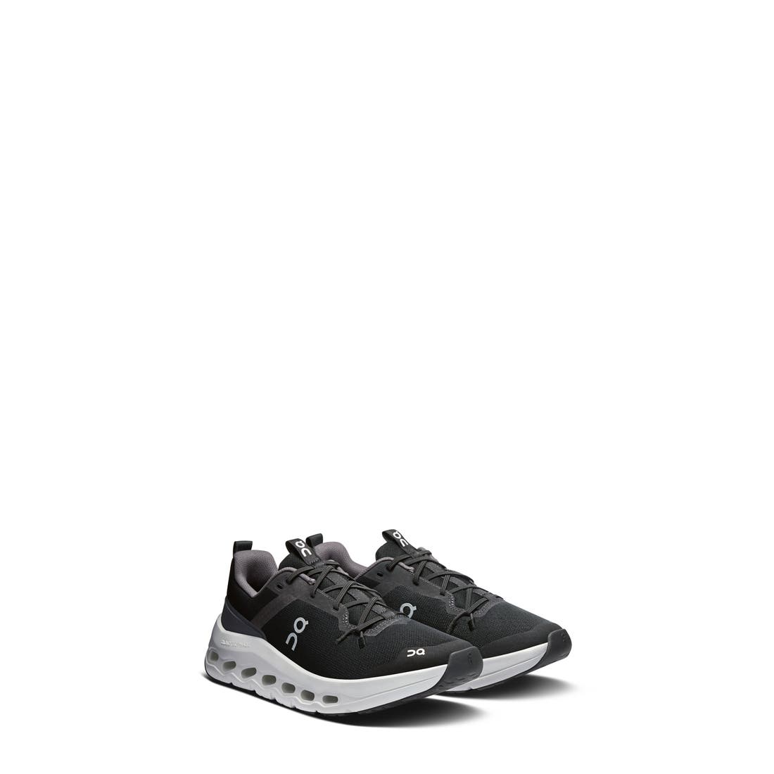 On Kids' Cloudleap Sneaker in Black/white