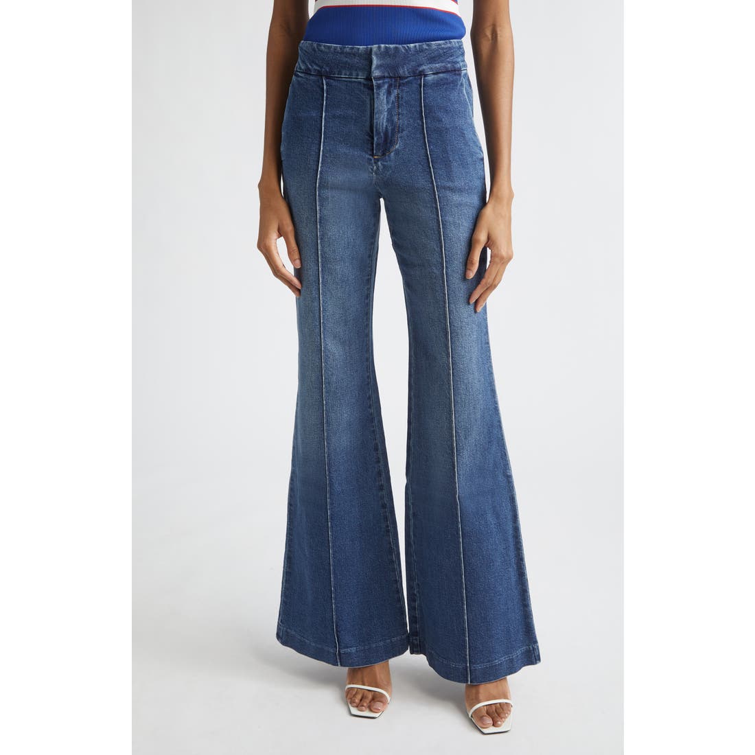 Alice + Olivia Dylan Flare Hem Jeans