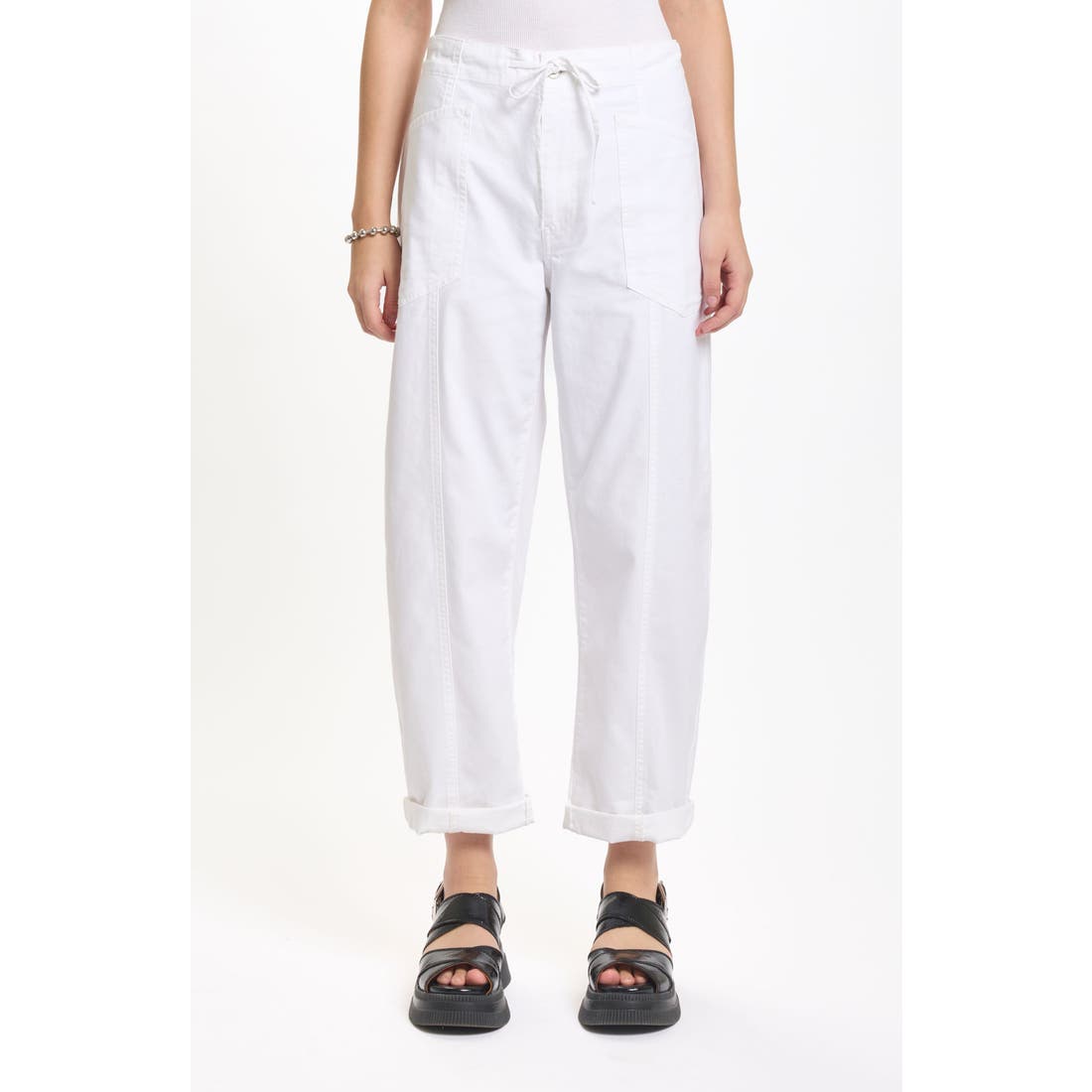 Daze Villa Embroidered Cuffed Drawstring Pants