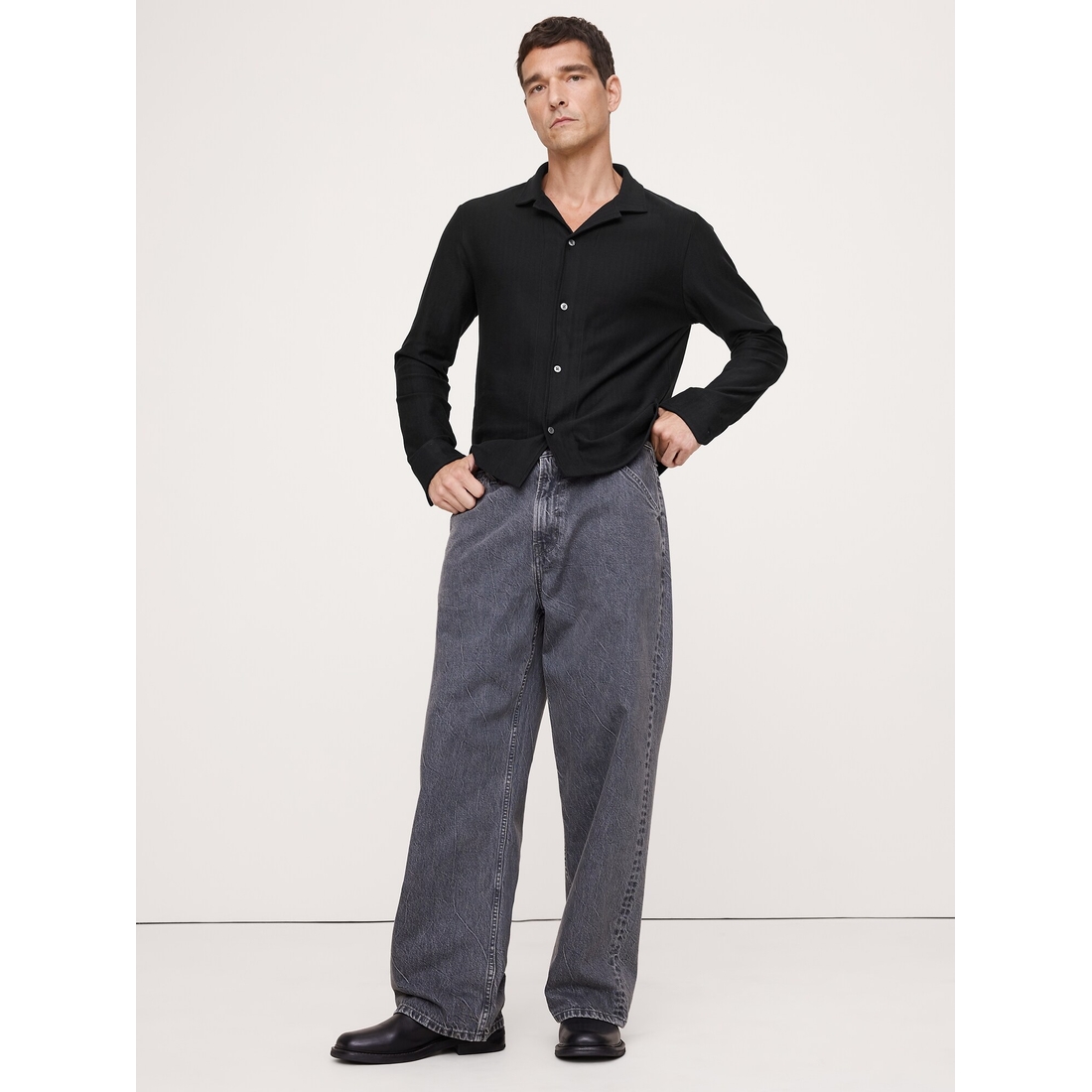 Banana Republic Men's Herringbone Cotton Long-Sleeve Resort Shirt available  now at King of Prussia