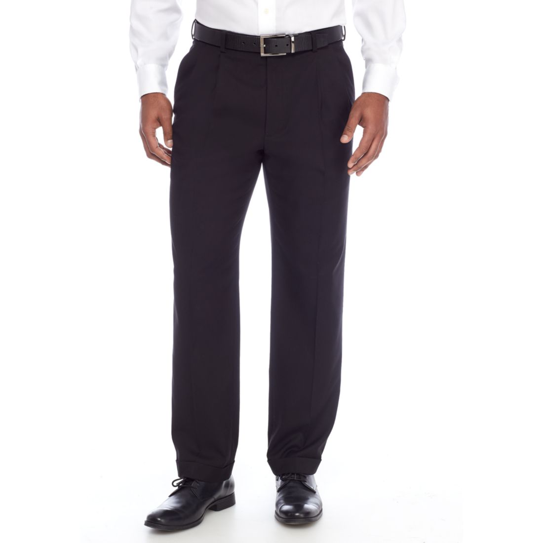 Saddlebred Men's Black Solid Pleated Stretch Pants