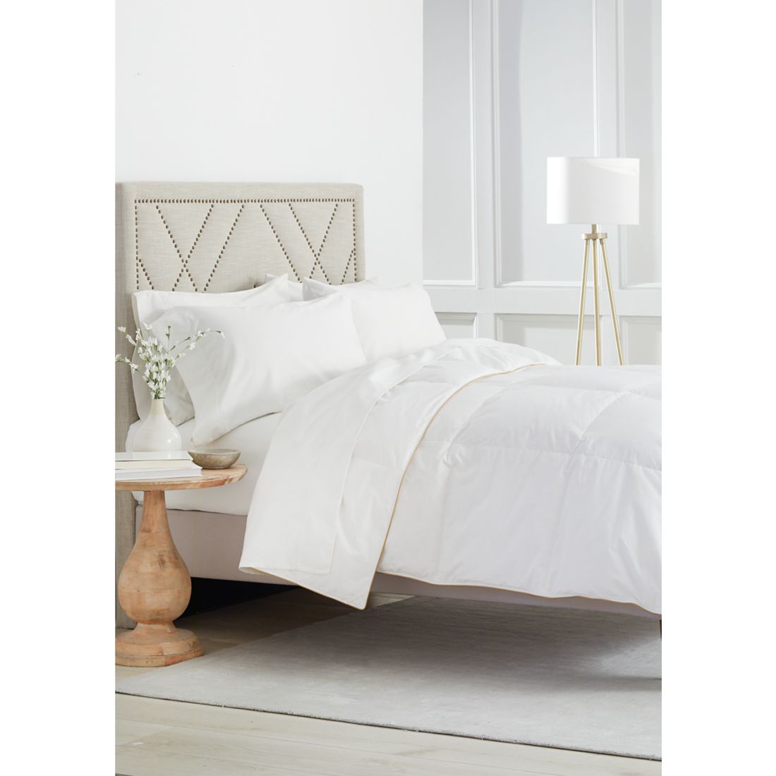 Biltmore Hotel Collection Down Comforter