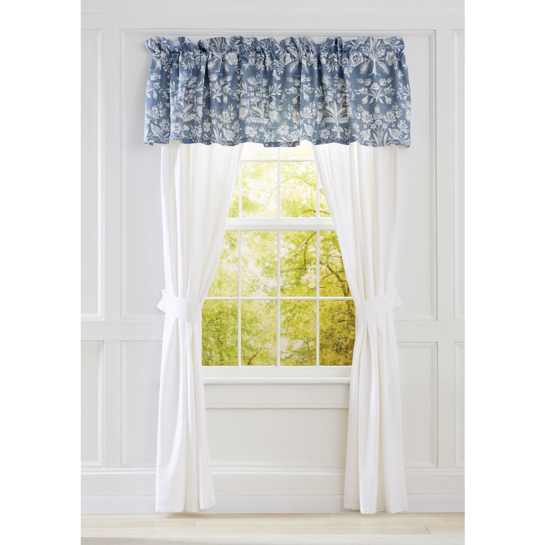 Biltmore Avia Drapery Pair with Tie Backs