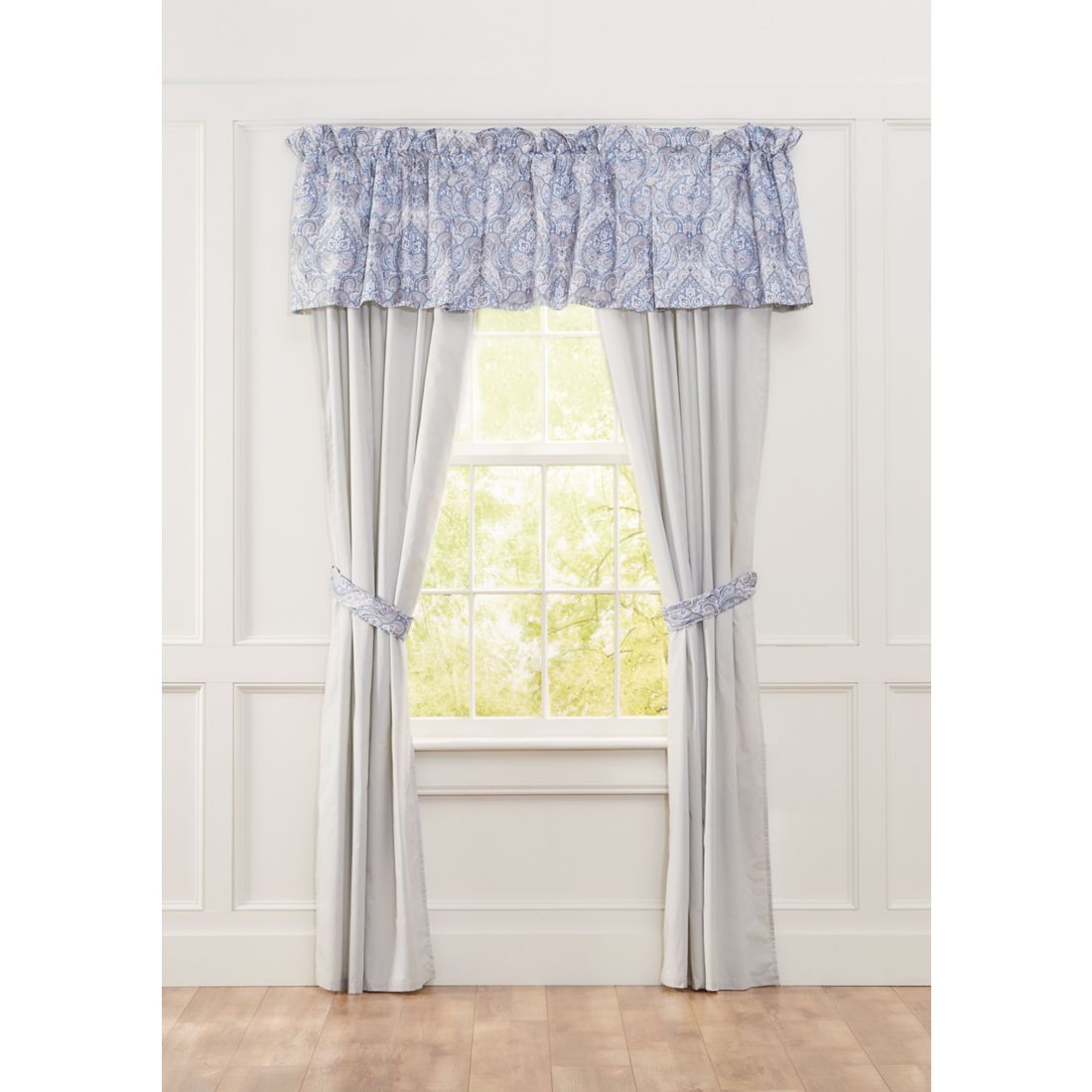 Biltmore Motivo Valance