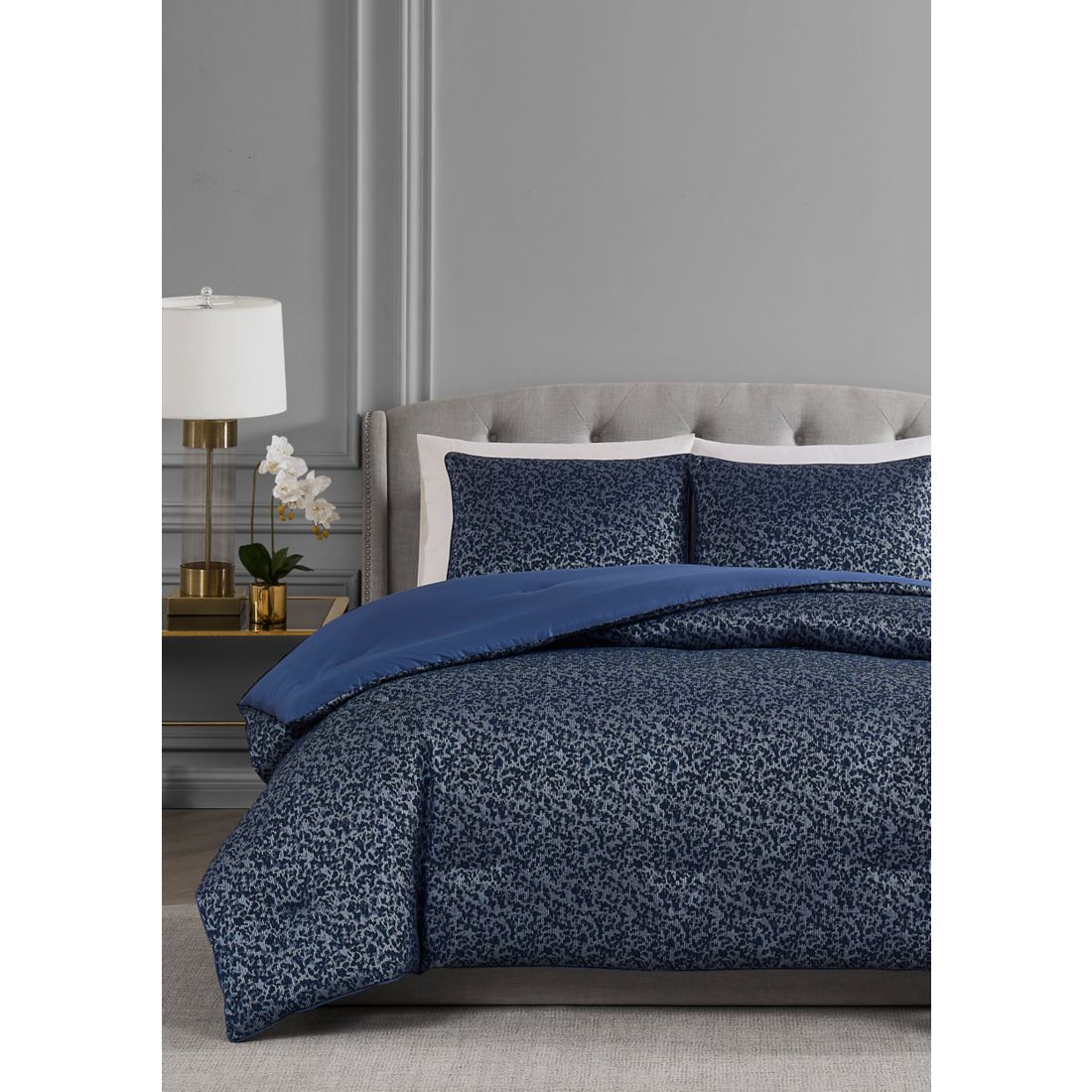 Vince Camuto Jacquard Chenille Comforter Set