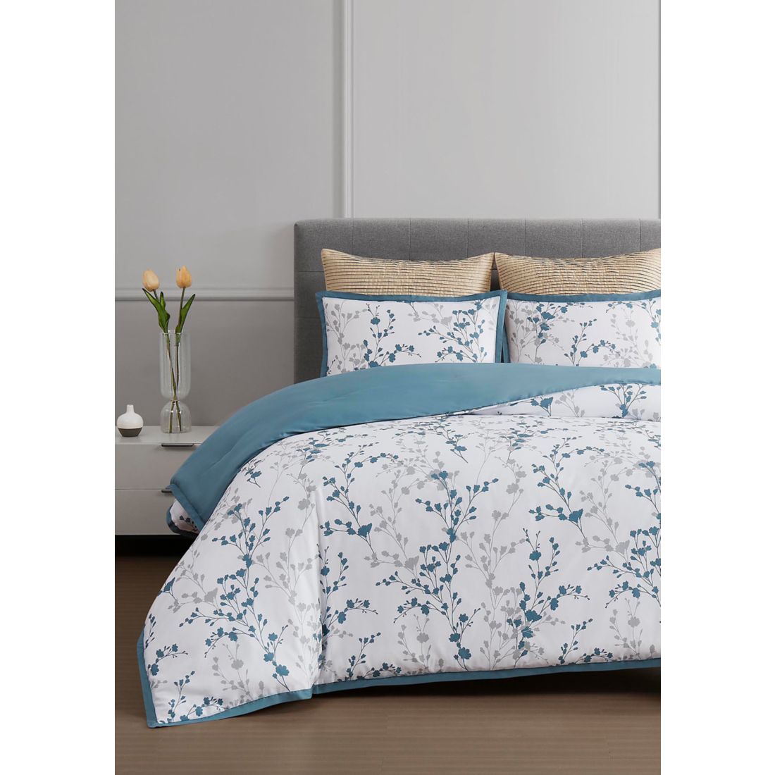 Charisma Sophia Comforter Set